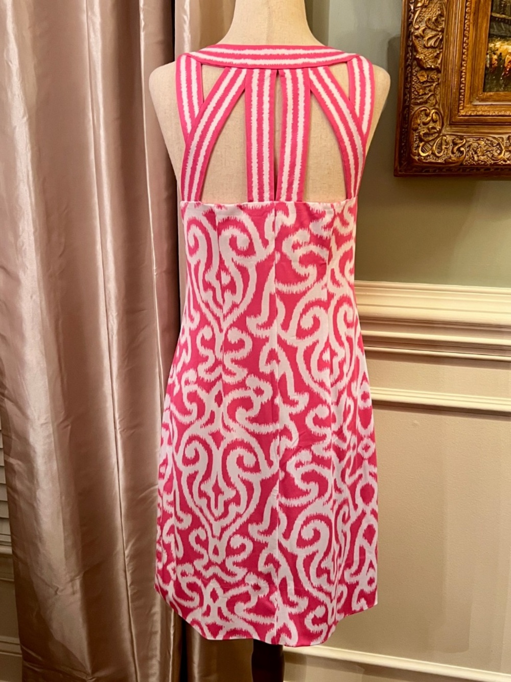 NWOT Gretchen Scott Isosceles Pink & White Ikat Print Jersey Dress Size LARGE - Picture 4 of 4